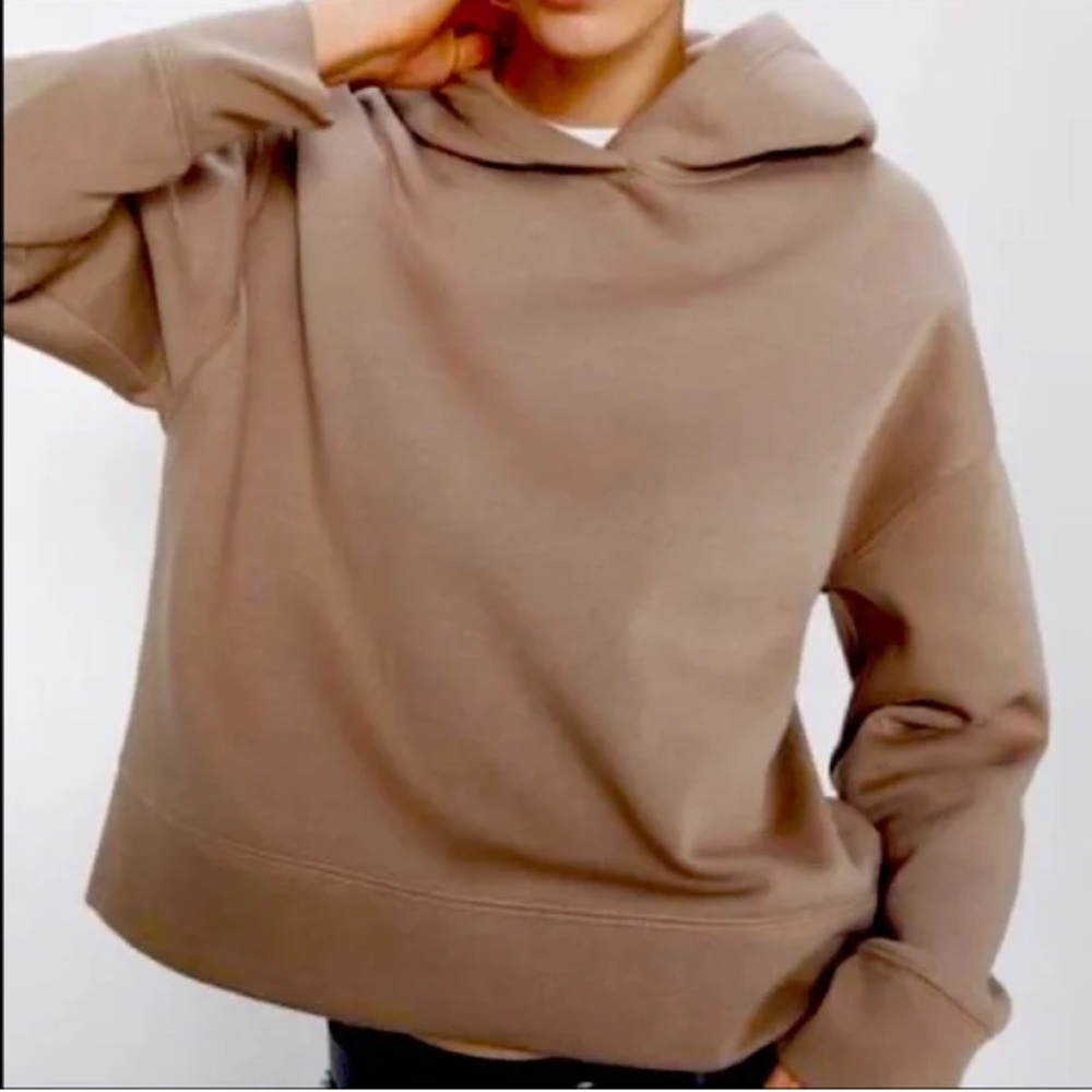 Zara Women's Tan Crew Neck Sweatshirt